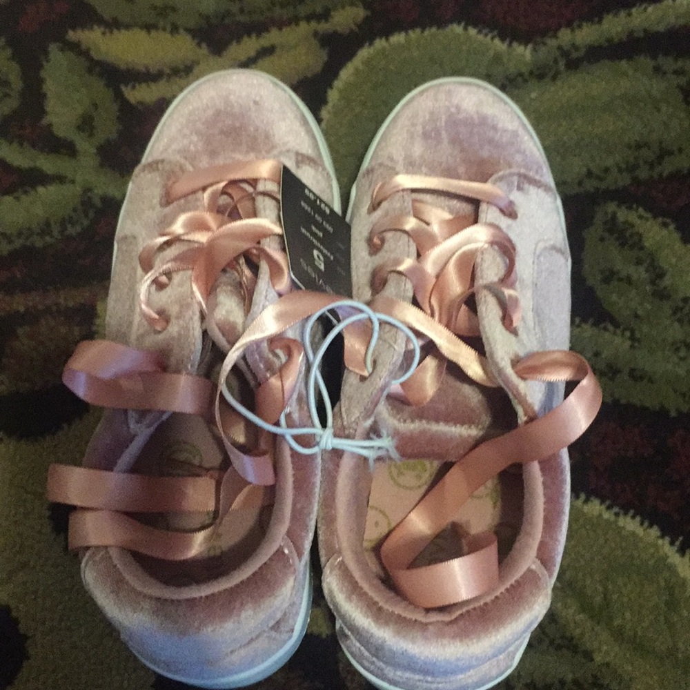 Pink velvety sneakers
